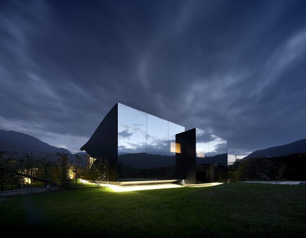 Mirror Bozen